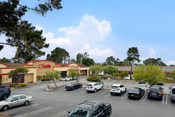 Country Club Gate Center